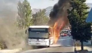 İzmir’de belediye otobüsü alev alev yandı: Yolcular canını zor kurtardı