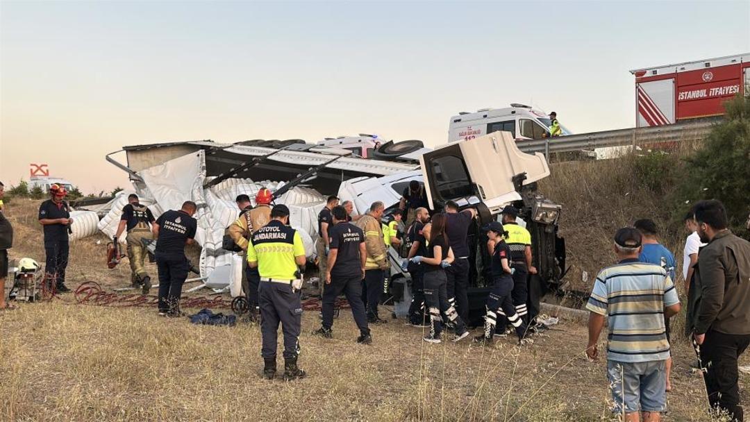 Kuzey Marmara Otoyolu’nda feci kaza: 2 kişi hayatını kaybetti 1