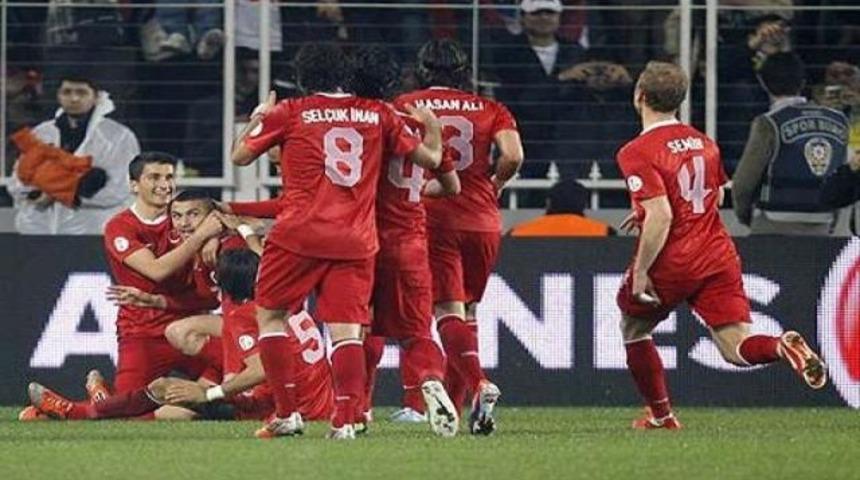 Milliler, Slovenya sınavında!