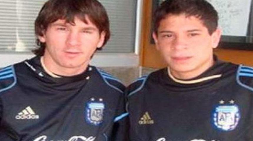 Messi onu Bar&ccedil;a'da istiyor!