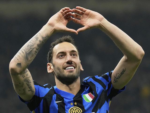 Hakan Çalhanoğlu için sıcak gelişme! Yıldız oyuncu için Cimboma kara haber...