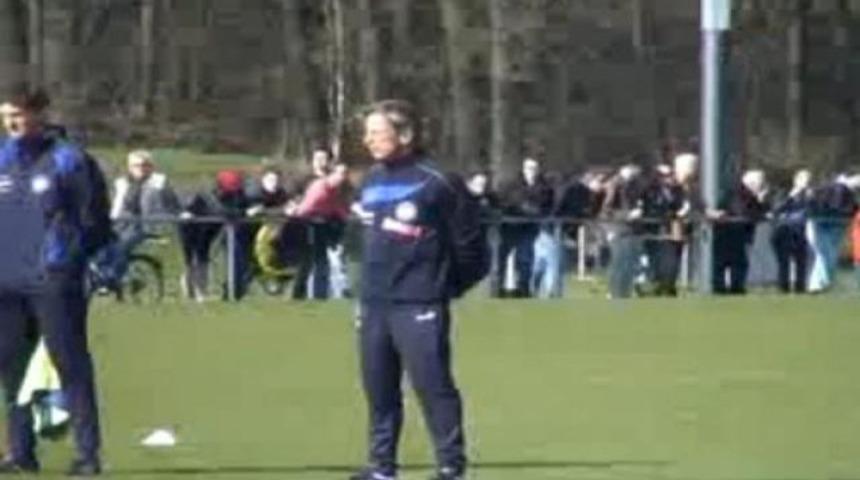 Taraftarlar Daum'a koştu! (İZLEYİN)