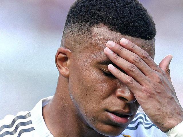 Mbappe'nin şanssızlığı dünya gündemine oturdu!