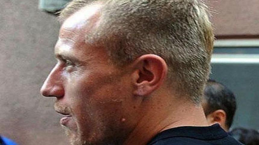 Şike yapmamış sanki dirsek atmış