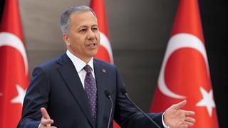 Ali Yerlikaya duyurdu: '304 torbacıyı yakaladık'