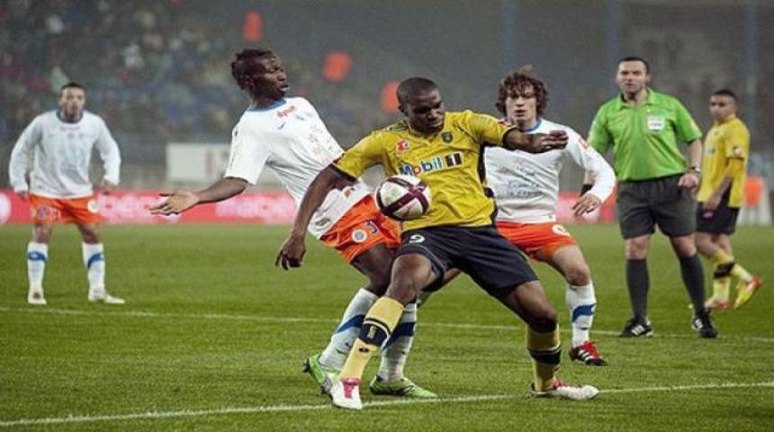 F.Bah&ccedil;e gen&ccedil; stoperle anlaştı!