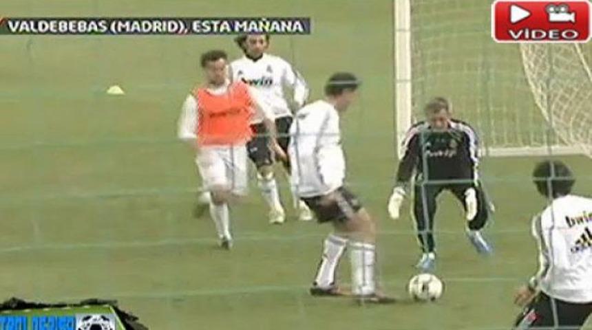 Kaleci Mourinho (İZLEYİN)