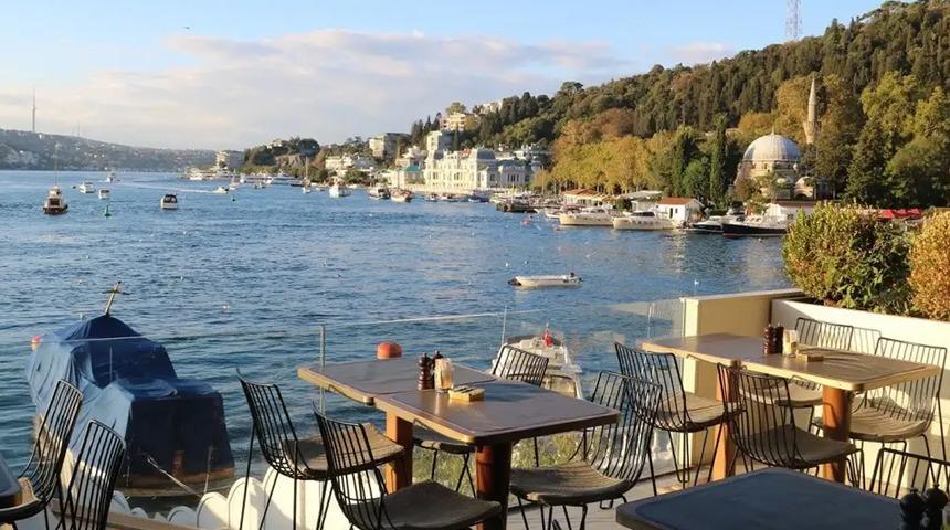İstanbul Boğazı'ndaki kaçak yapılar için yıkım kararı çıkmıştı! İlk durak Baylan oldu
