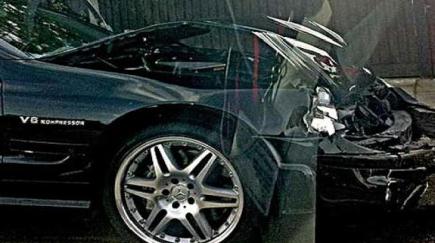 250 bin TL'lik Mercedes'i par&ccedil;aladı!