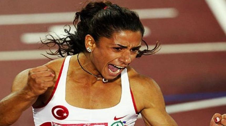 Nevin Yanıt rekoru geliştirdi..!