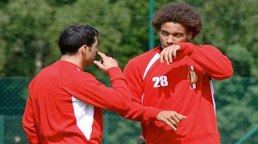 Bel&ccedil;ika'da trib&uuml;n faciası!