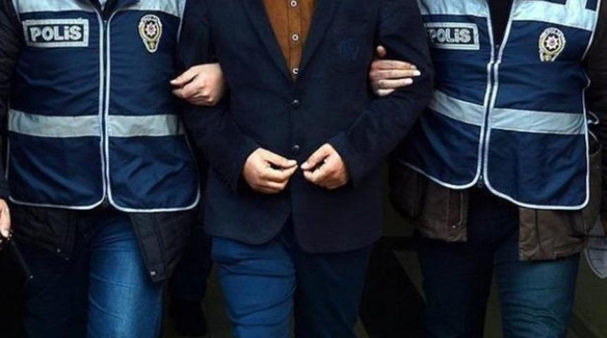 FETÖ'cüleri yurtdışına kaçıranlar yakalandı!
