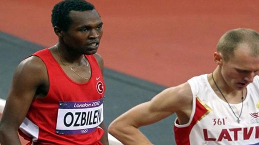 İlham k&uuml;rs&uuml;ye uzak kaldı