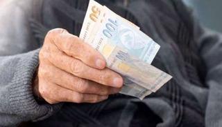 Emekli promosyonlarında rekabet zirvede: Bankalar emeklileri kapmak için yarışıyor!