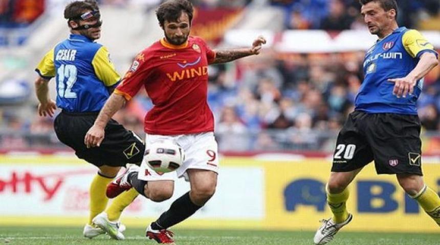 Roma 1 attı 3 aldı... (İZLEYİN)