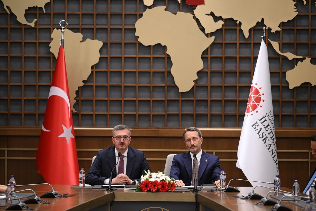 İletişim Başkanı olarak atanan Burhanettin Duran görevi devraldı! 1