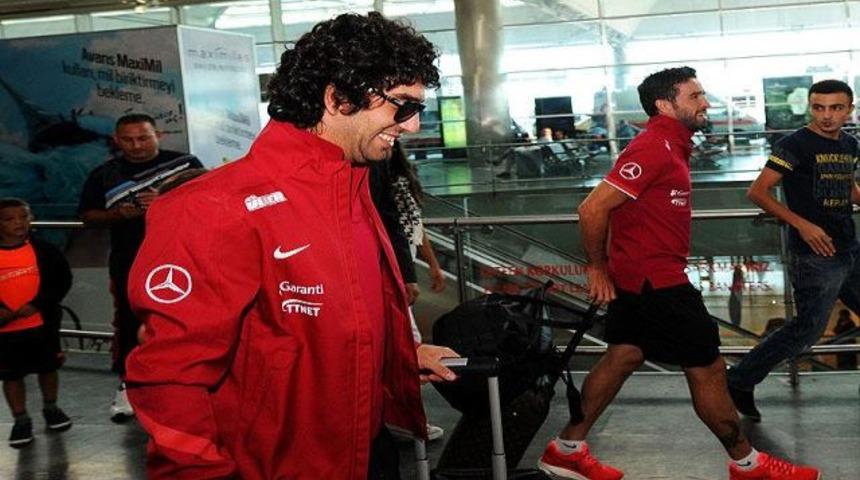 "G&ouml;zl&uuml;klerini &ccedil;ıkar Arda"