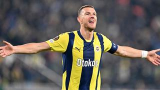 Fenerbahçe'den ayrılan Edin Dzeko, Fiorentina'ya imza attı! İşte sözleşme süresi