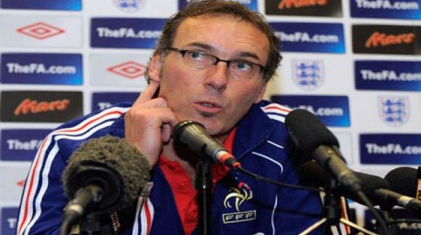 Fransa'yı ırk&ccedil;ılık vurdu!