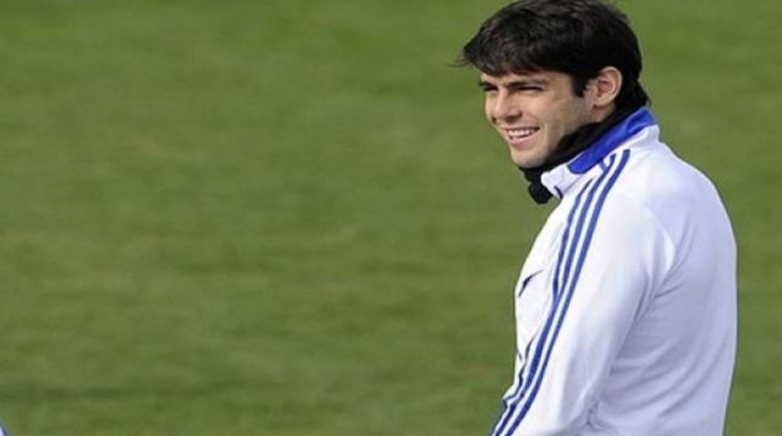 Kaka'ya u&ccedil;uk teklif!