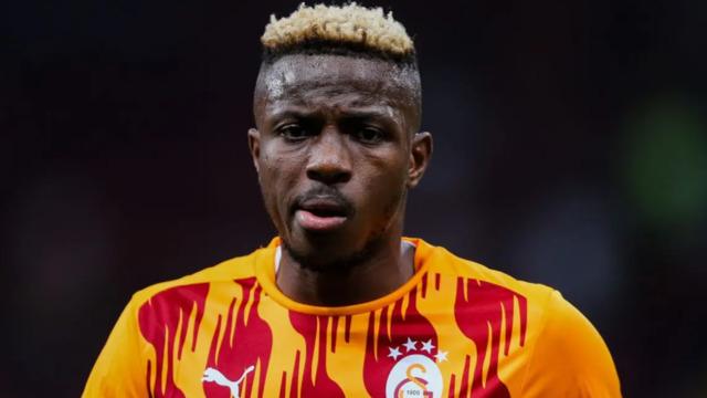 Osimhen transferinde her şey iptal oldu, ortalık karıştı! Yıldız isim dönmeyeceğini açıkladı... Görüşmeler durduruldu