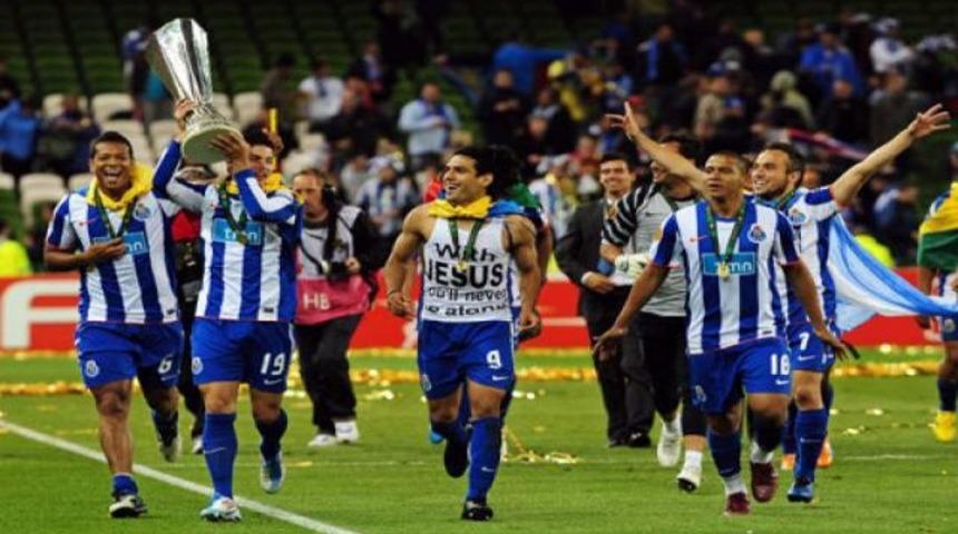 UEFA Kupası Porto'nun! (Video)