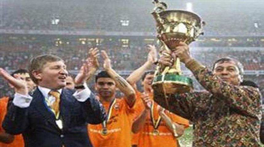 Kupa canavarı Lucescu!