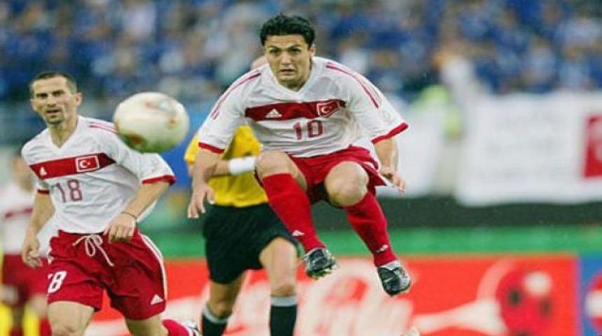 Milli oyuncu futbolu bıraktı!