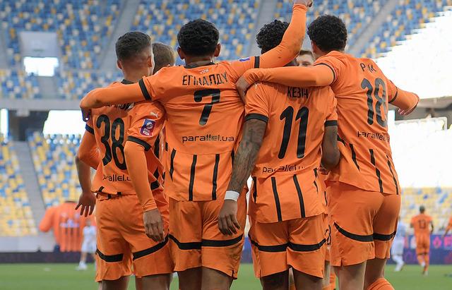 Arda Turan ilk resmi maçında şov yaptı! Shakhtar Donetsk, Finlandiya temsilcisi Ilves'e gol oldu yağdı... Tüm ülke onu konuşuyor