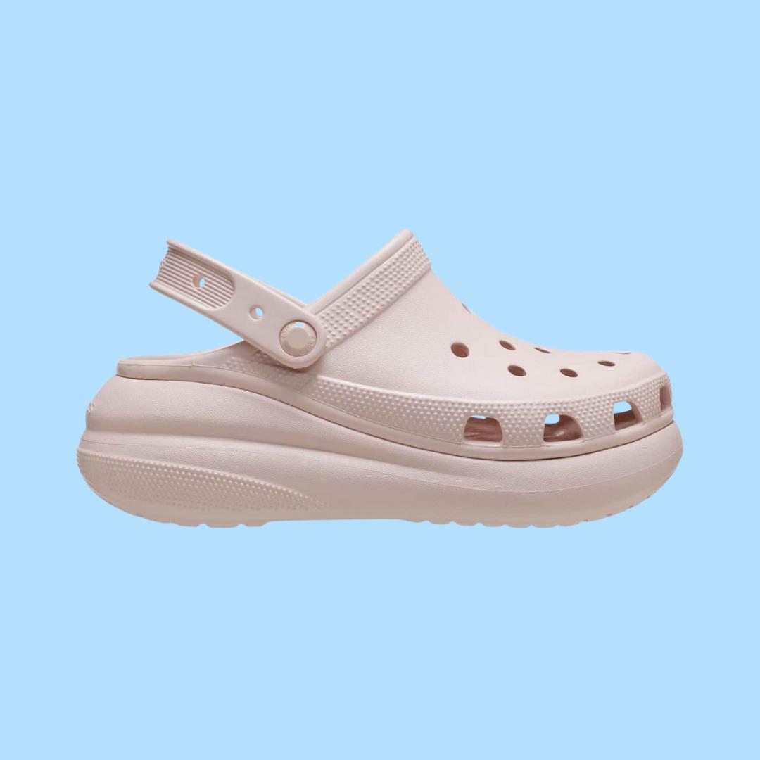 Crocs terliklerdeki %50 ye varan indirimin bugün son günü 10