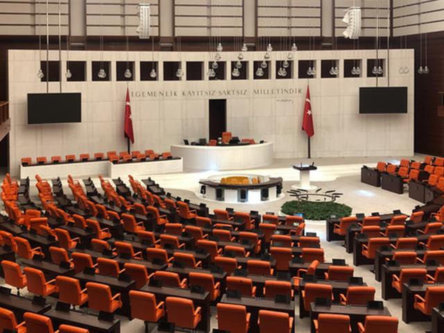 İ&ccedil;inde yok yok! AK Parti&rsquo;nin Meclis&rsquo;e sunacağı teklif ortaya &ccedil;ıktı: Herkesi ilgilendiriyor