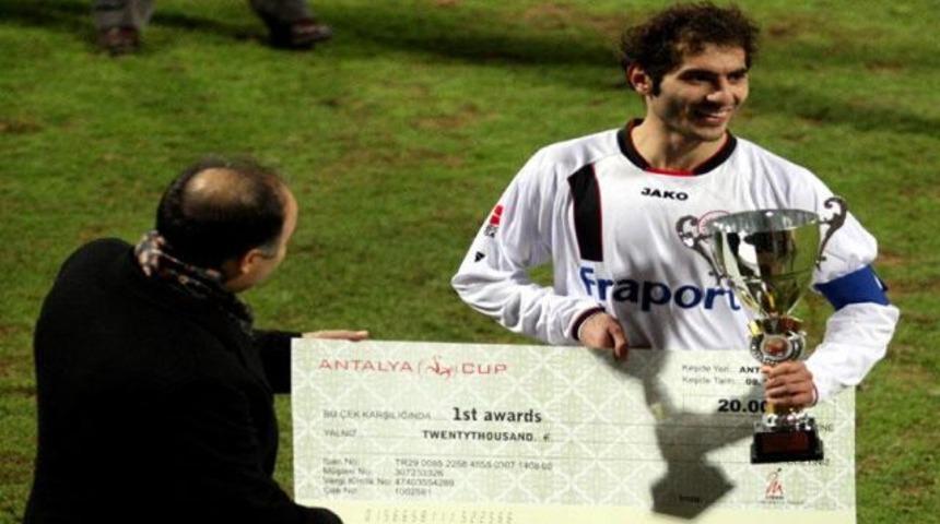 Halil ve Skibbe şampiyon!