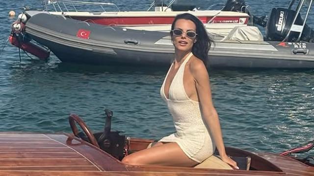 Simge Ünal teknede saatlerce alıkonuldu! Kamaraya sığınıp...