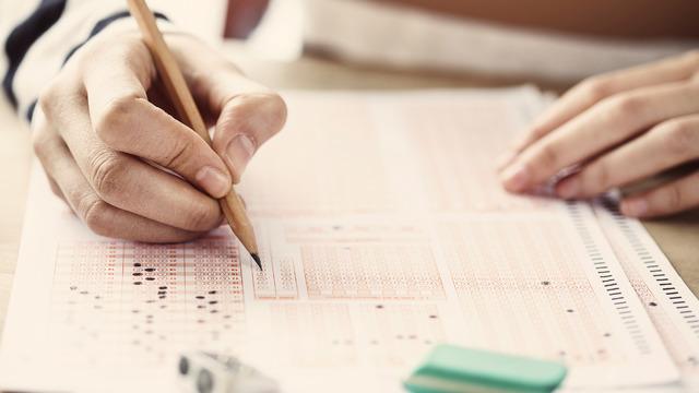 Üniversite hazırlık sınıfı muafiyet sınavı nedir?