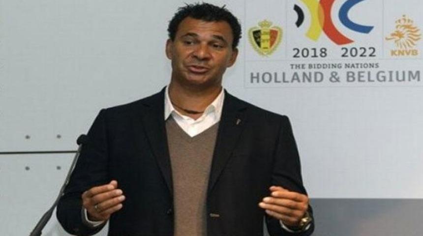 Gullit'ten s&uuml;rpriz anlaşma!