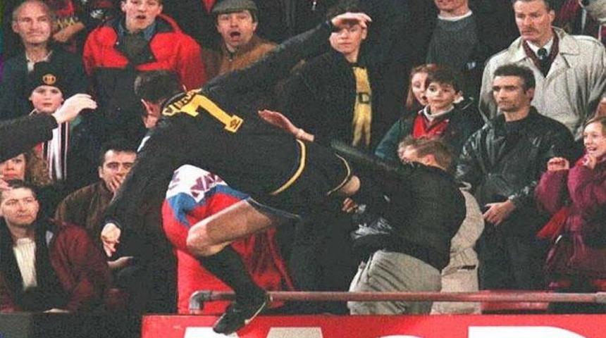 Efsane d&ouml;nd&uuml;...