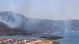 İzmir Mordoğan'da yangın çıktı! Ekipler müdahale ediyor