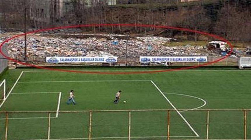 &Ccedil;&ouml;p kokusu ma&ccedil; erteletti!