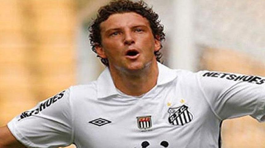 Elano gole doymuyor! (Video)