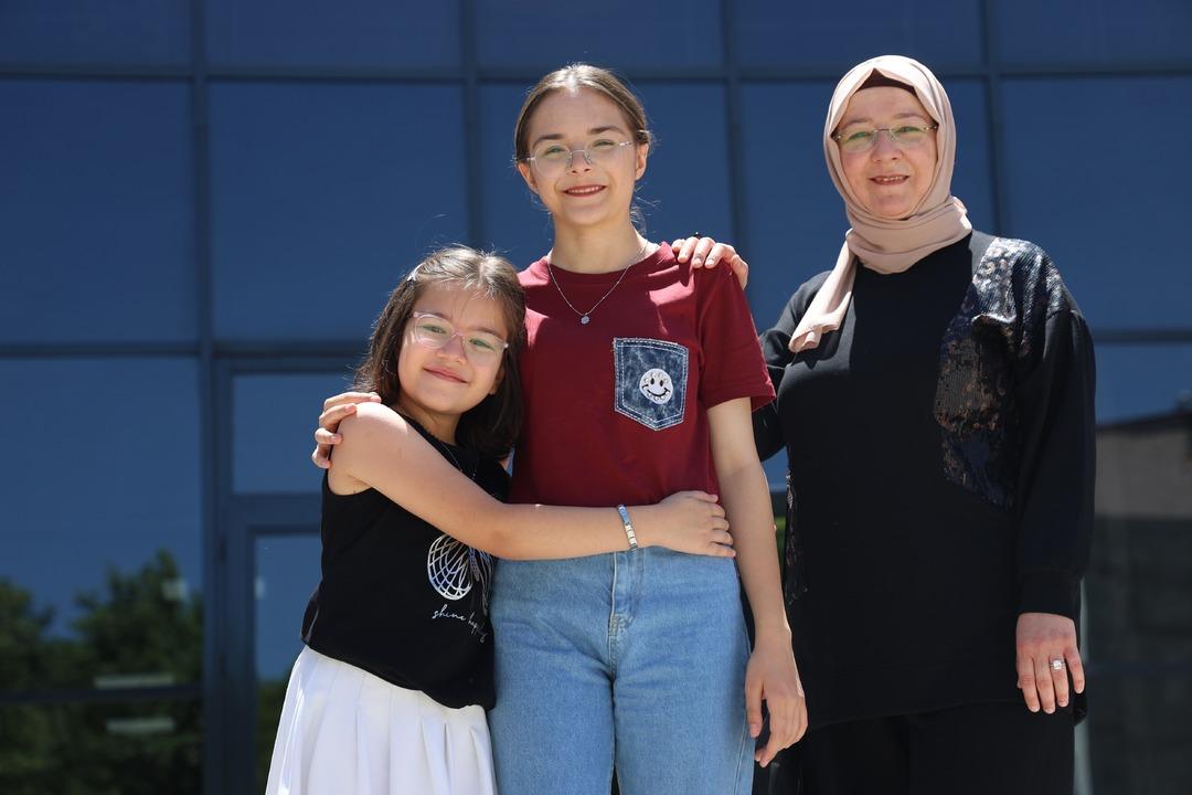 LGS Türkiye birincisi oldu: "Tam puan alacağım anne" dedi, Türkiye birincisi oldu! Zümra Keklik, başarısının sırrını açıkladı... 1