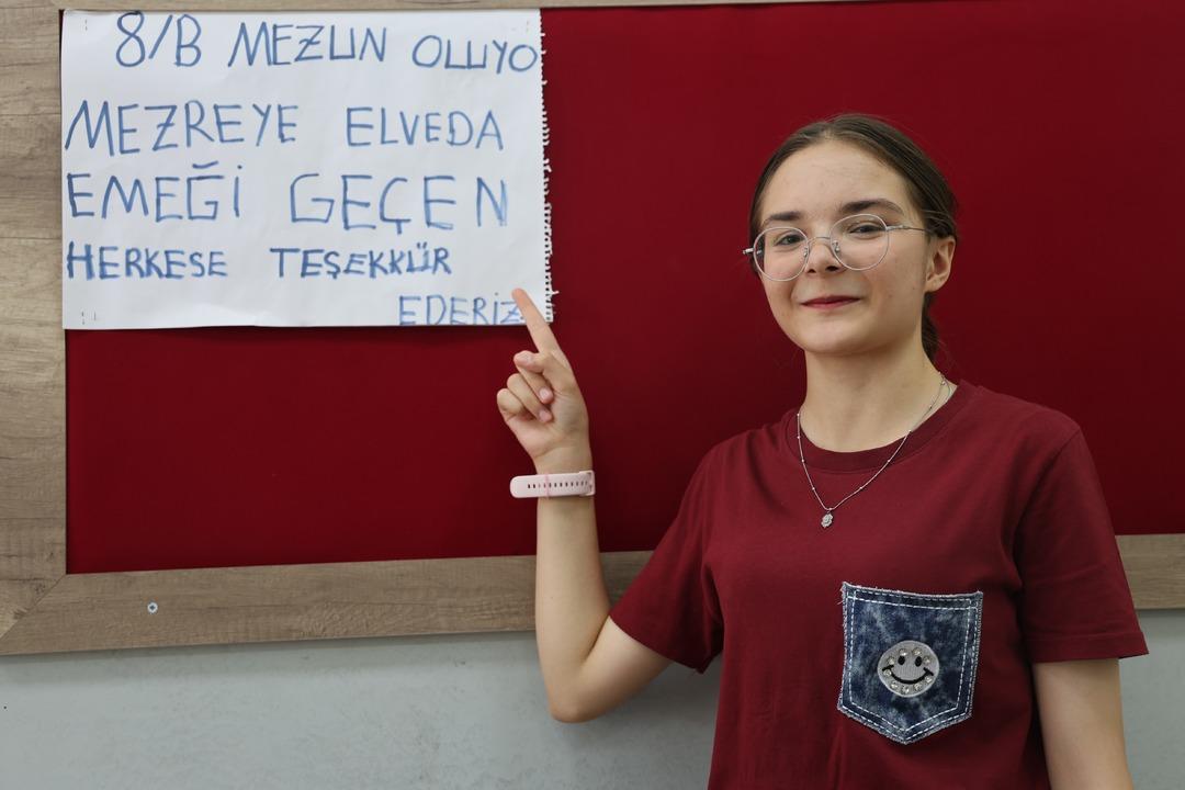 LGS Türkiye birincisi oldu: "Tam puan alacağım anne" dedi, Türkiye birincisi oldu! Zümra Keklik, başarısının sırrını açıkladı... 8