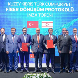 KKTC'de fiber parolası belli oldu! Cevdet Yılmaz ve Ersin Tatar imzayı attı, Türk Telekom CEO'su Ümit Önal: "Gurur duyuyoruz"