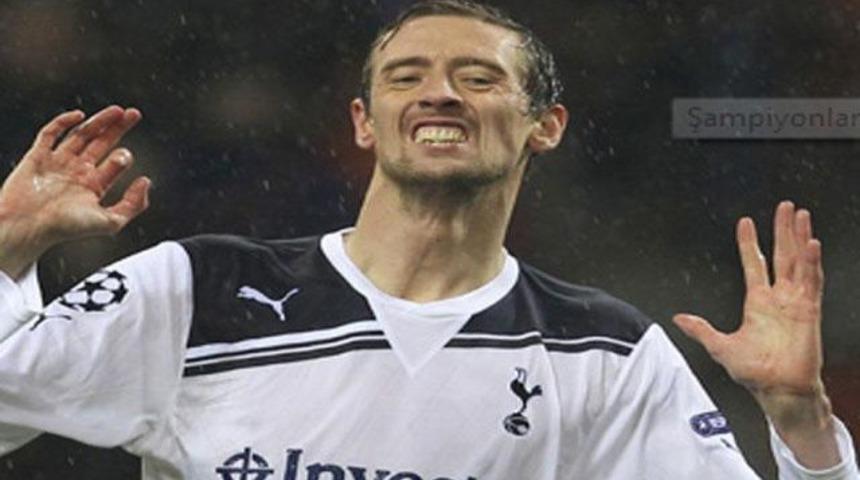 Crouch, Milan'ı yıktı! (Video)