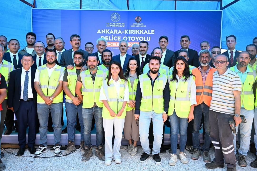 Bakan Uraloğlu açıkladı! Ankara-Kırıkkale-Delice Otoyolu ile 42 il için Batıya yeni kapı açılıyor... 1