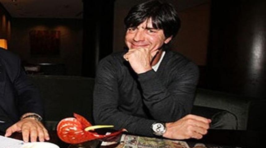 "Aziz Yıldırım'ı merak ediyorum"