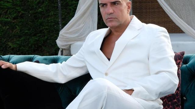 Varını yoğunu satıp 120 milyon TL’ye fabrika kurmuştu! Berdan Mardini 3 katlı lüks villasıyla gündemde! İçinde yok yok... 