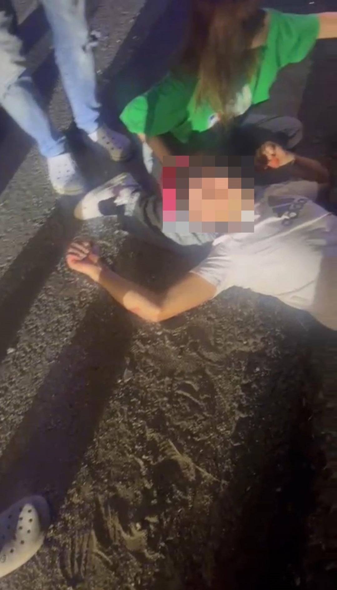 Tekirdağ da feci kaza: Otomobil takla attı! Ağır yaralı arkadaşını dizine yatırıp bekledi 1