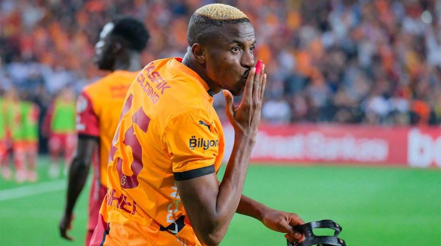 Galatasaray Victor Osimhen'e kavuşuyor! Banka teminat mektubu verildi! Transferin tamamlanması an meselesi...