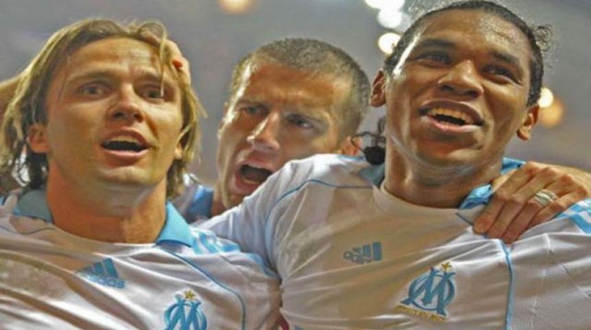 Cinsel saldırı su&ccedil;lamasıyla g&ouml;zaltında