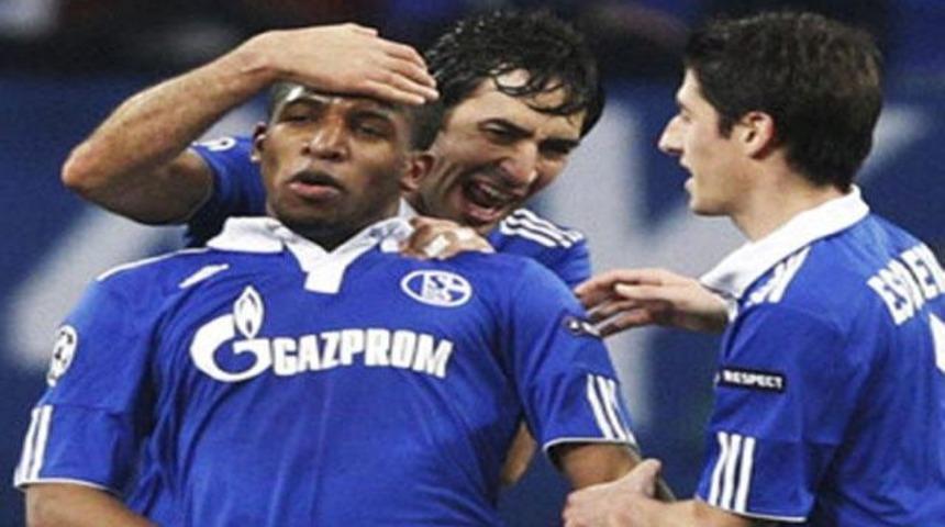 Topal'lı Valencia elendi! (İZLEYİN)